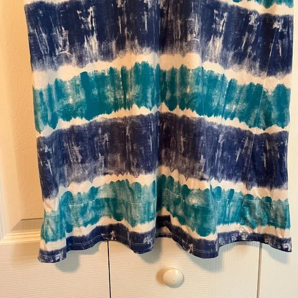 Dress - Picture 3 of 5